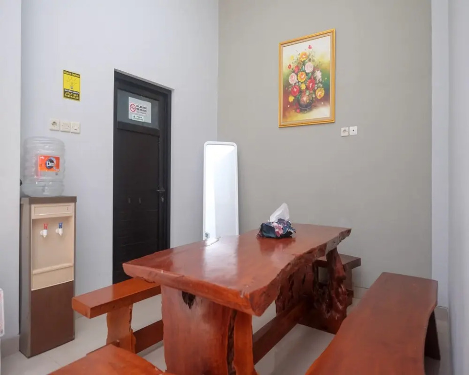 DR Living Syariah Solo RedPartner