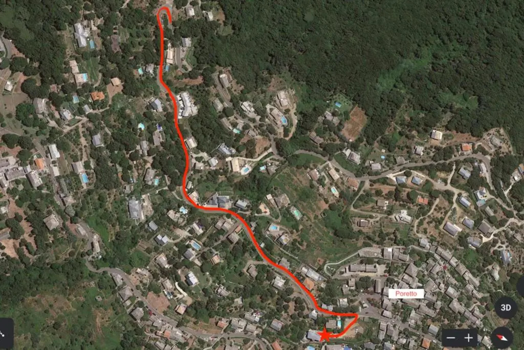 Studio au coeur du village de Poretto