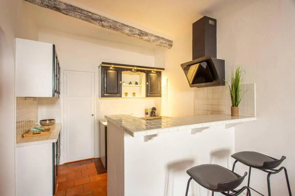 Vieil Antibes Appartement de charme 2/4pers