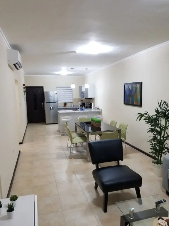 Gold Coast - Beautiful 2 Bedroom Town House