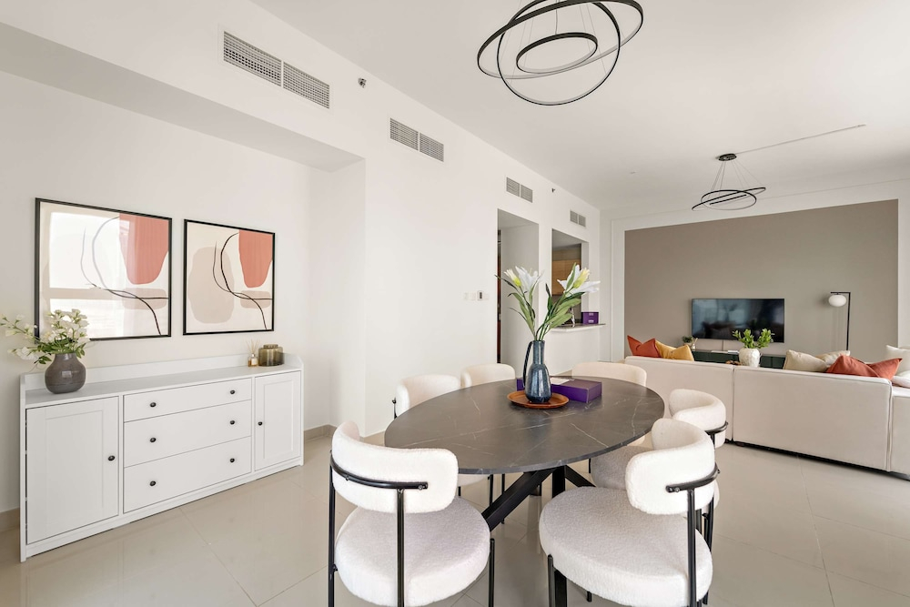 Silkhaus Luxury 2BR Stay in Reem Island Sigma II