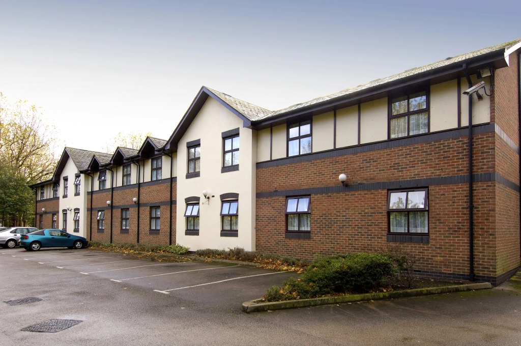 Premier Inn Stockport South