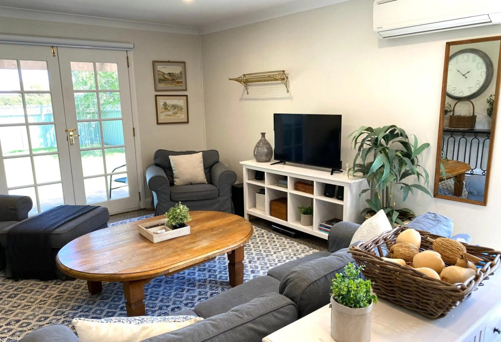 The Edward Townhouse 153 - Tastefully Styled