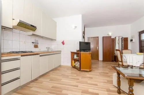 House Ana