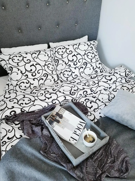 Warsaw King Size Apartment