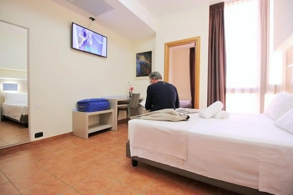Hotel Fly