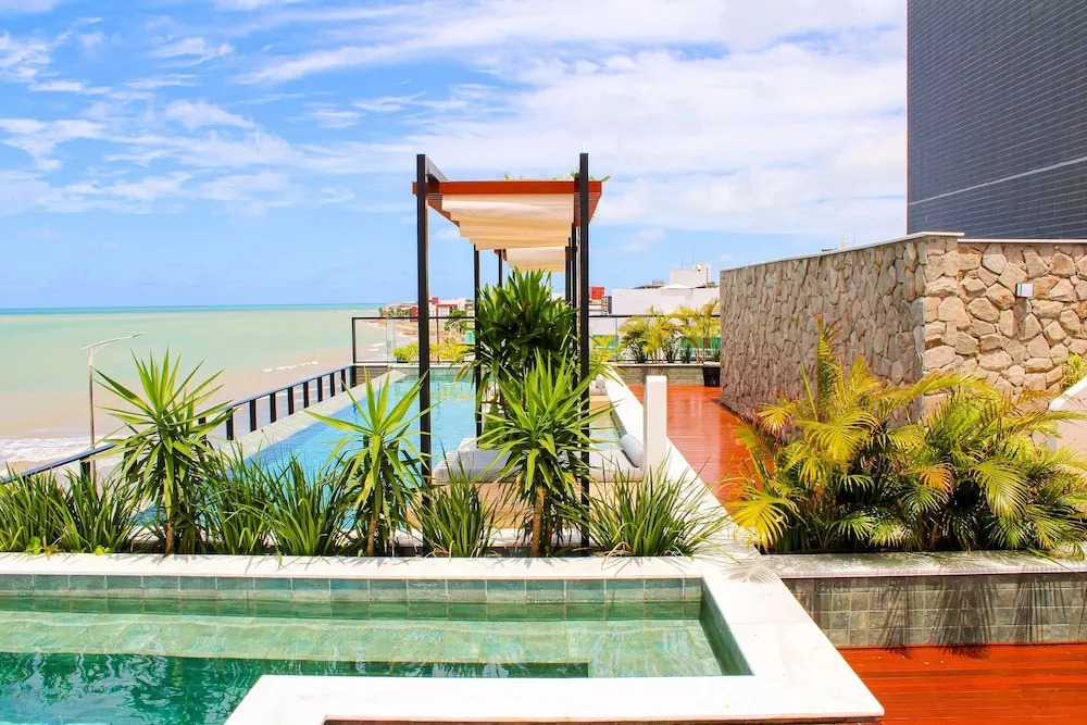 FRENTE MAR 2 QUARTOS OCEAN - By Living