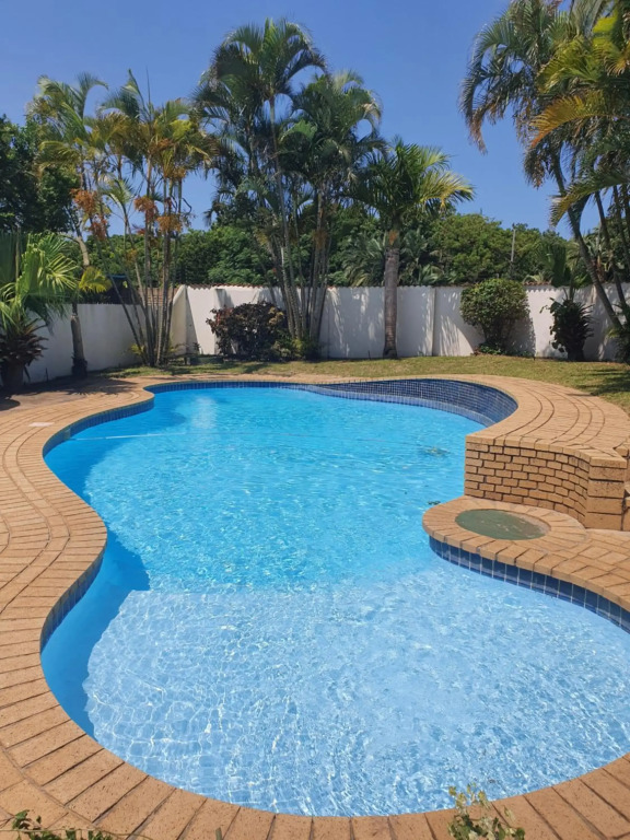 Hacienda Palms