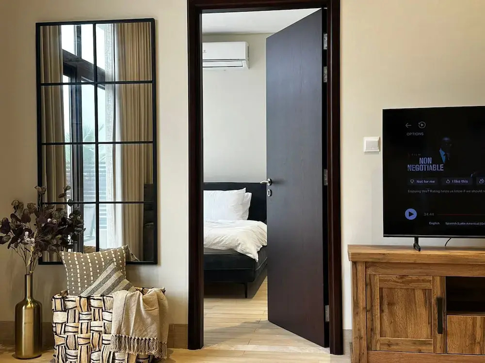 One-bedroom Escape With Scenic View