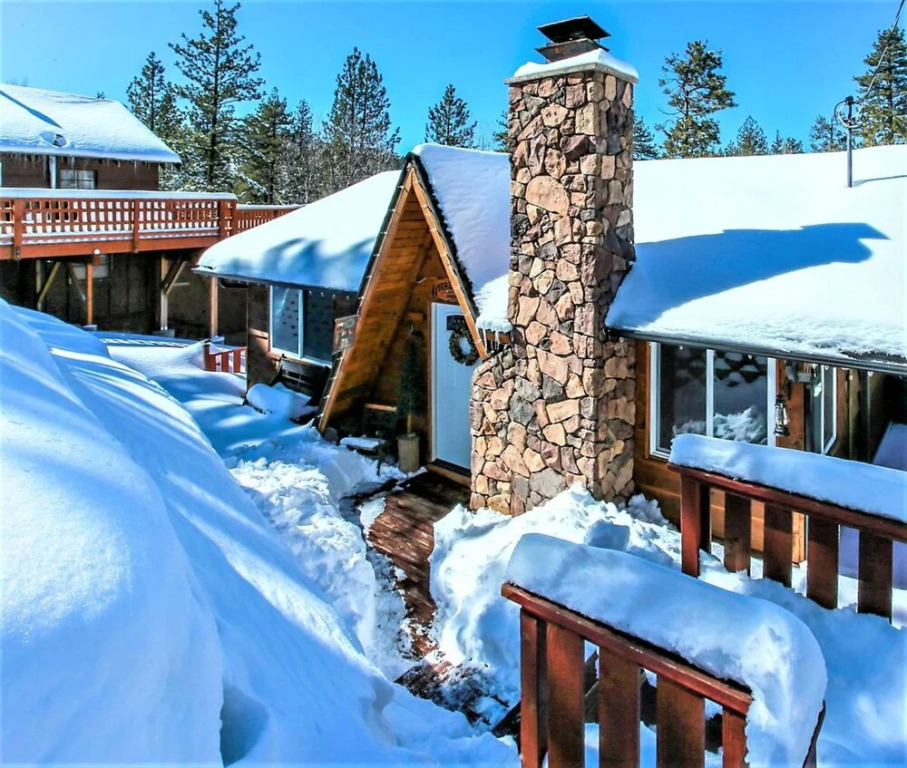 Fawnskin Pines-1844 by Big Bear Vacations