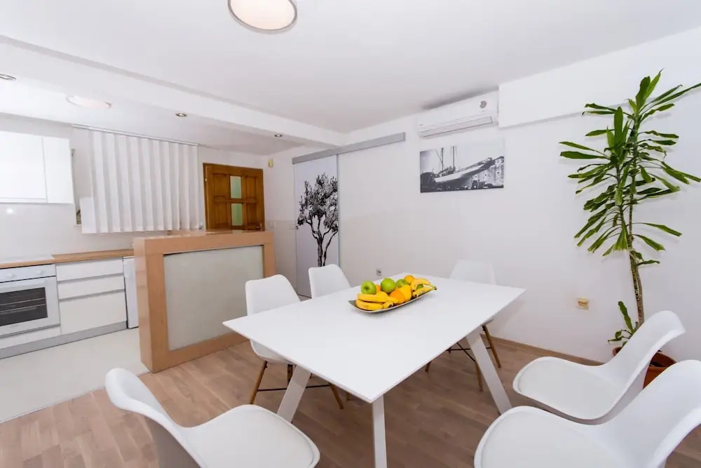 Apartment Vedran