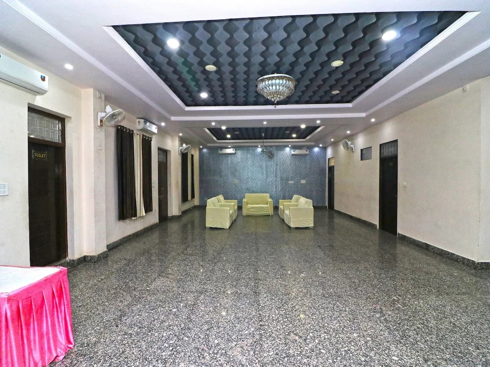 OYO 6187 Kanwal Resort
