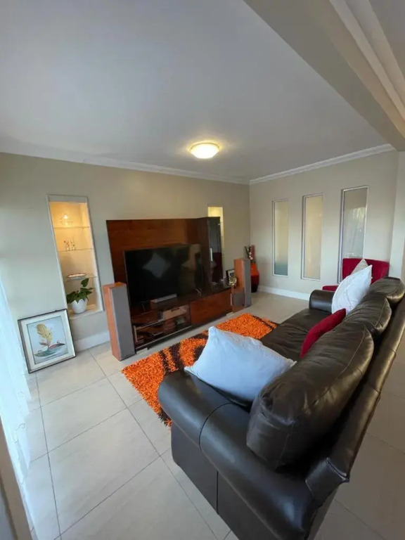 Everly4 Guest Apartment