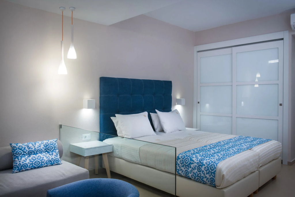 Petra Beach Hotel