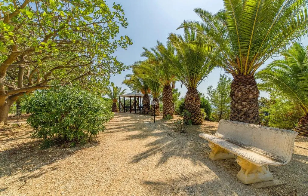 Appartamento Quadrilocale In Residence