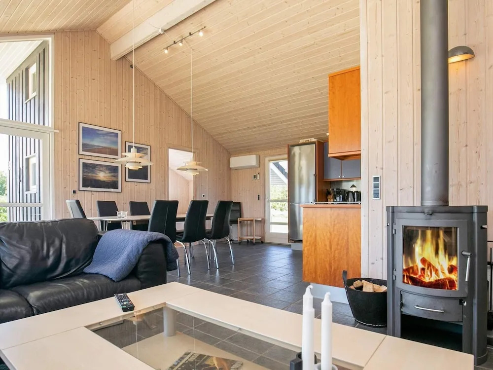 5 Star Holiday Home in Lokken