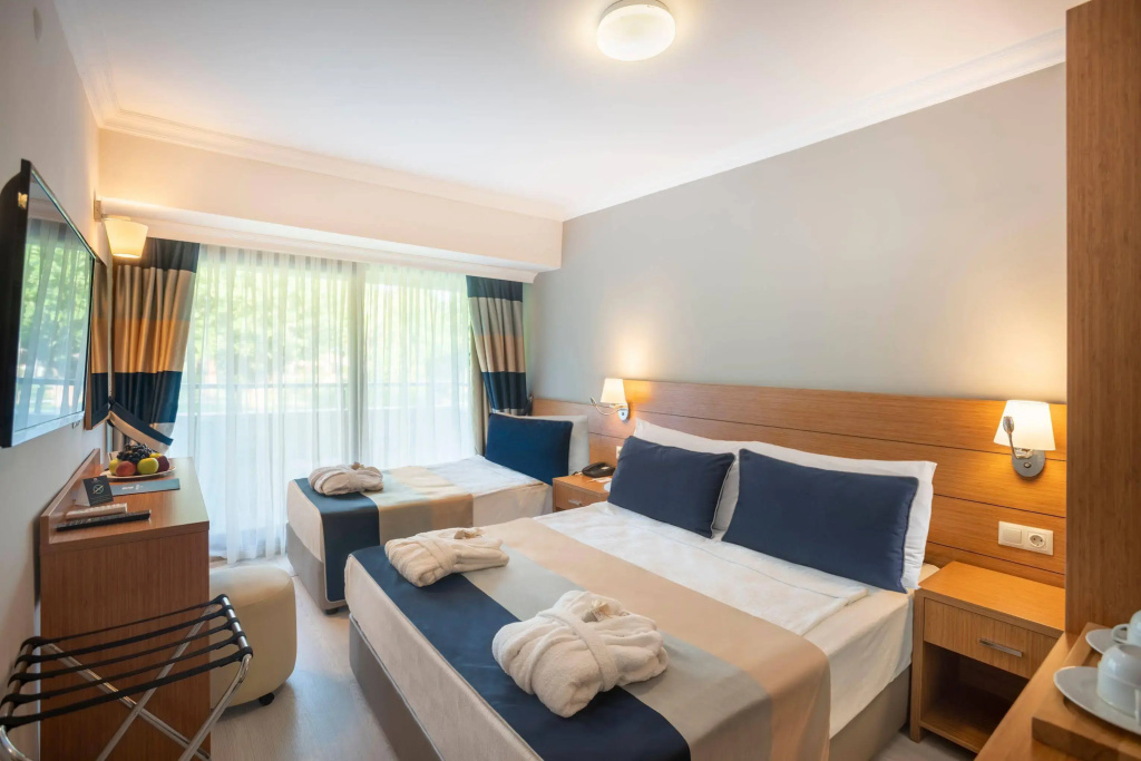 Aska Costa Holiday Club
