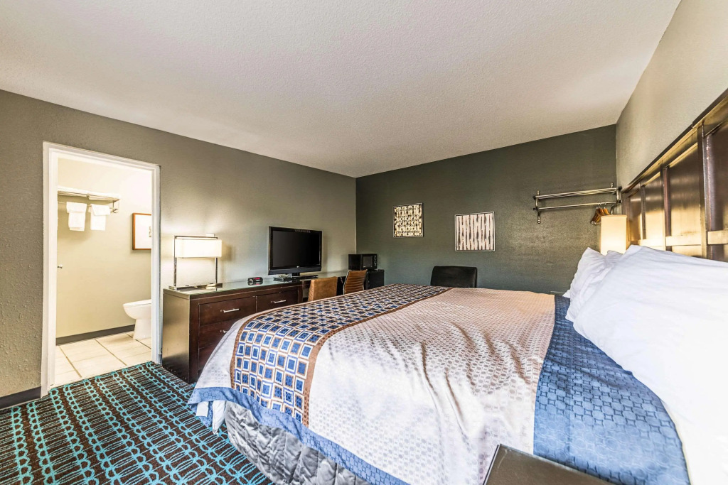 Knights Inn Montgomeryville