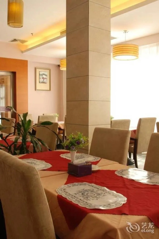 Huanying Living Hotel Shilong Branch