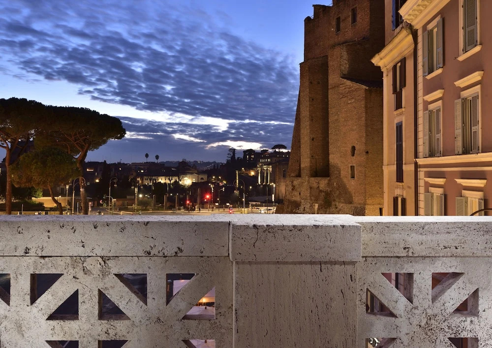 Dimora ai Fori - Guest House