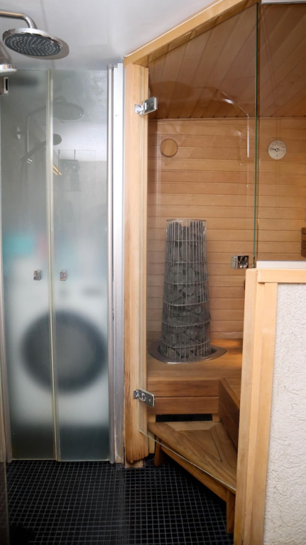 Kotimaailma Penthouse Studio