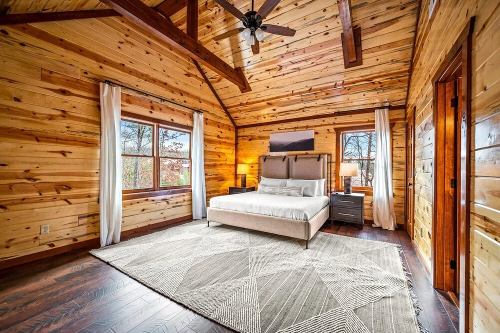 Hillside Retreat in Sevierville