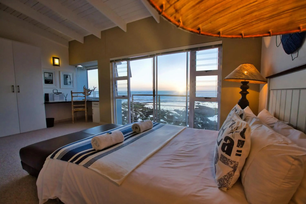 Atlantic Waterfront Cottage D3, 3 bedroom sea view