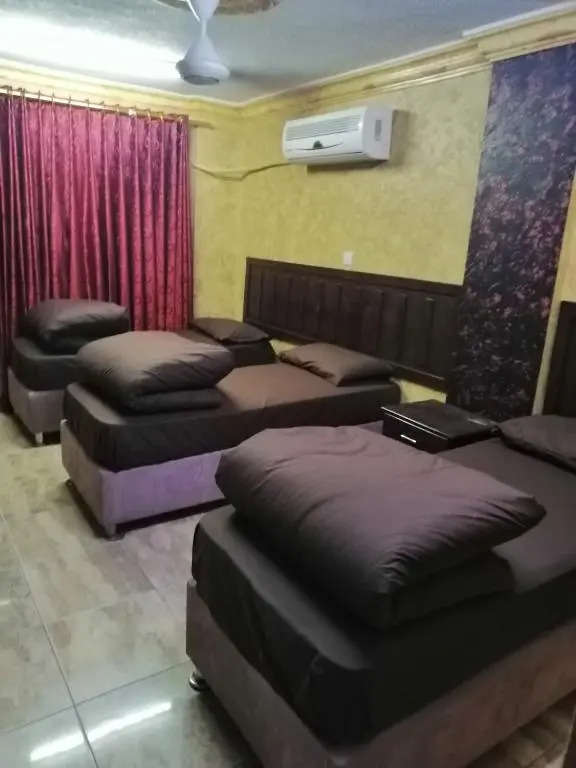 Aqaba Roza