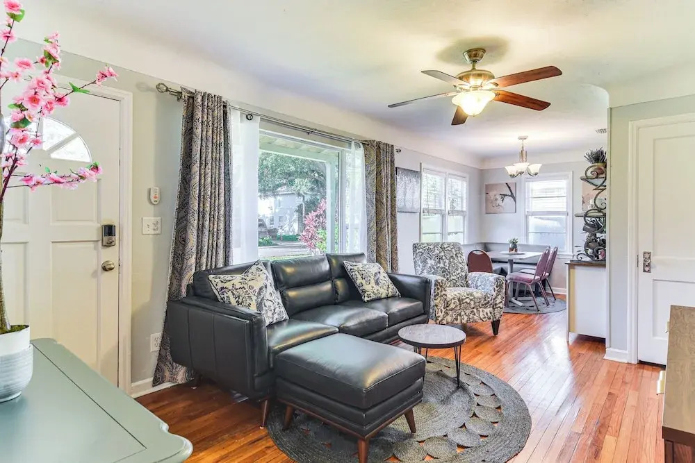 St Pete Home for Retreat & Corporate Travelers