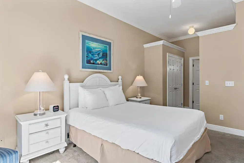 Vantage Pointe 43