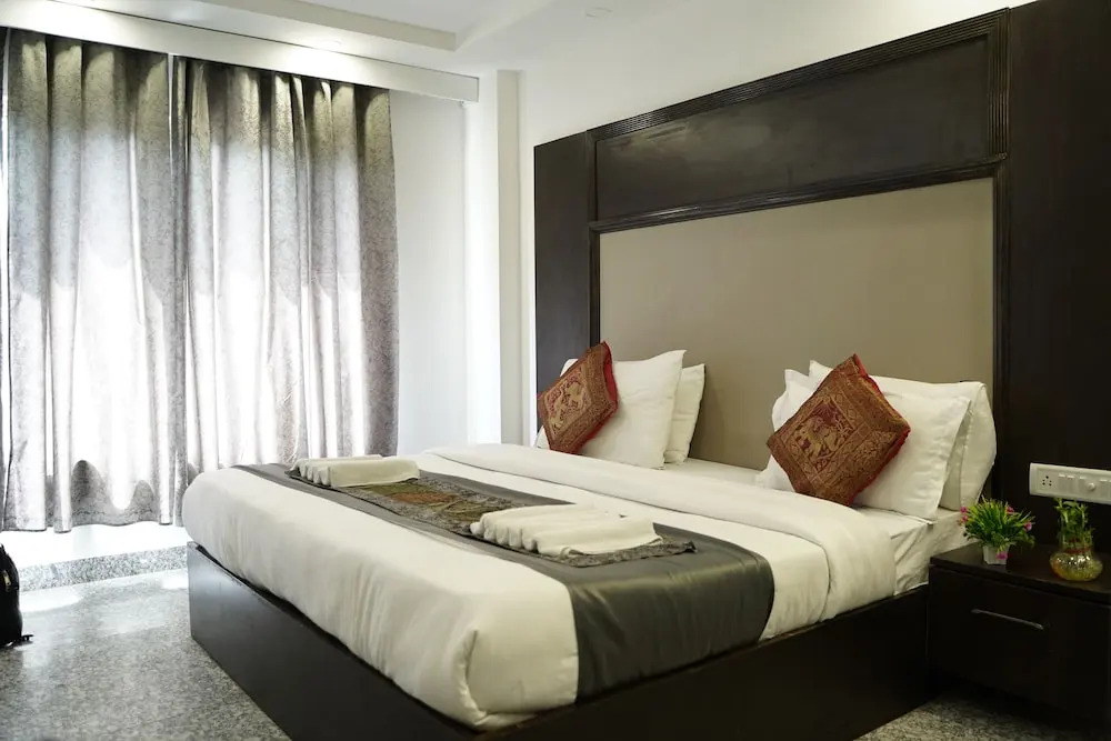 Hotel Anand Empire Near New Delhi Railway Station