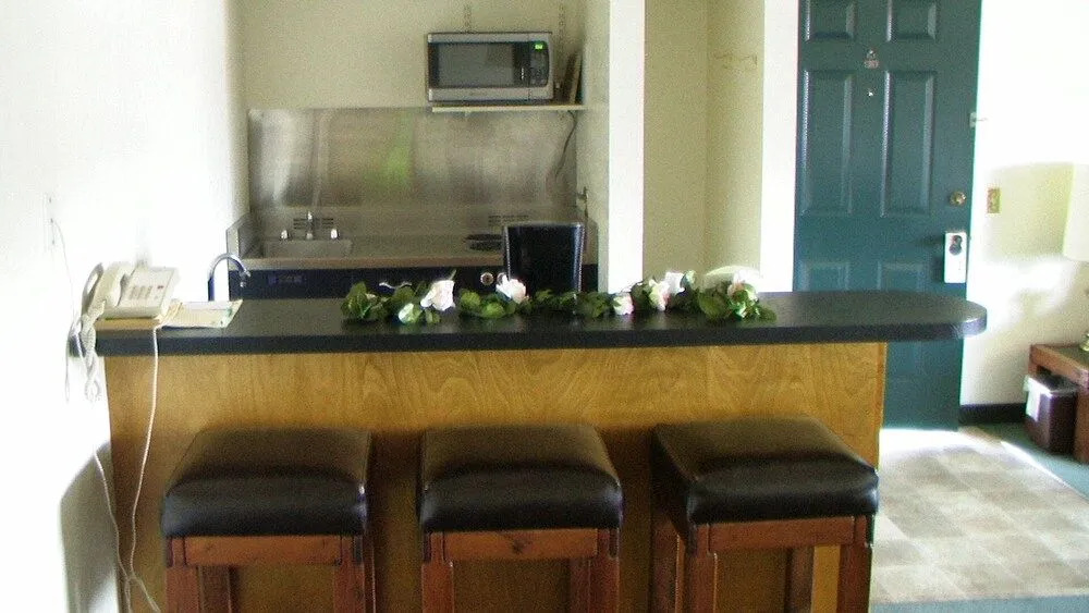 Wilderness Inn