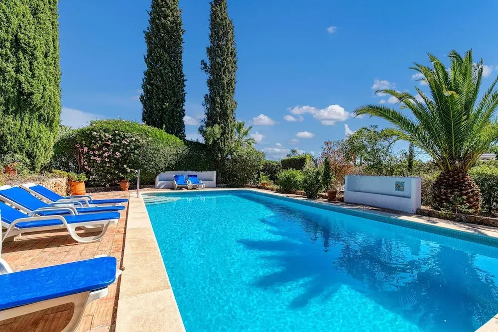 14B Quinta do Paraiso Amazing House Located in t