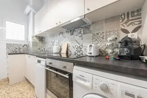 Bright apt in the heart of Athens