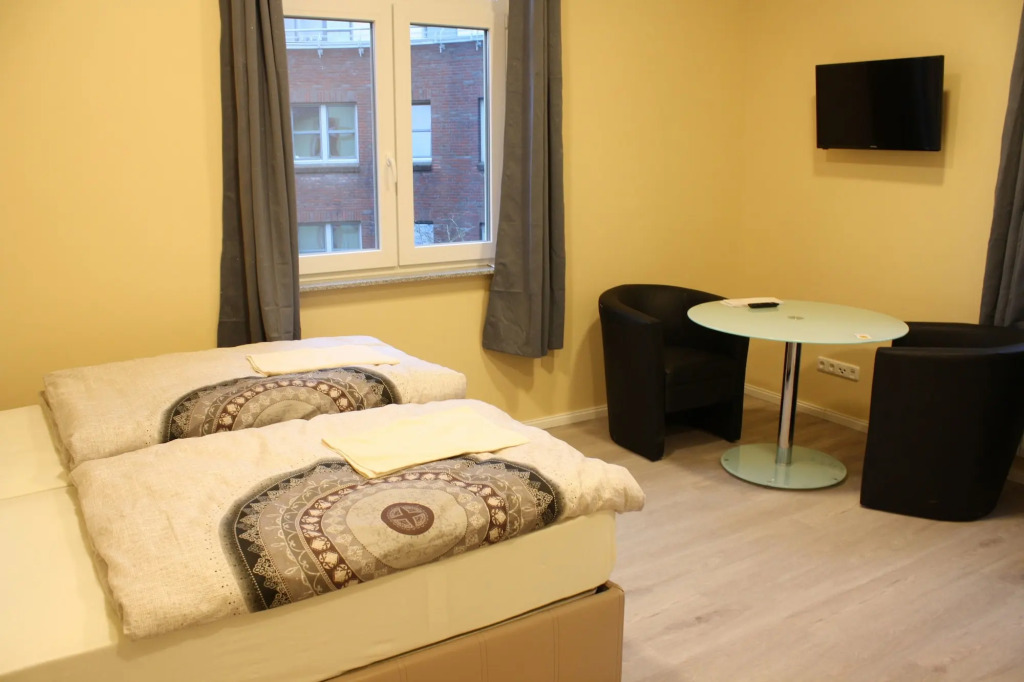 M&M Hotel - Harburg