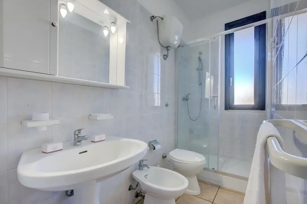 Villetta dei Pini with pool in residence