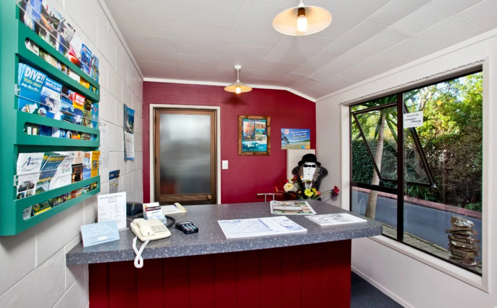 Aquarius Motel