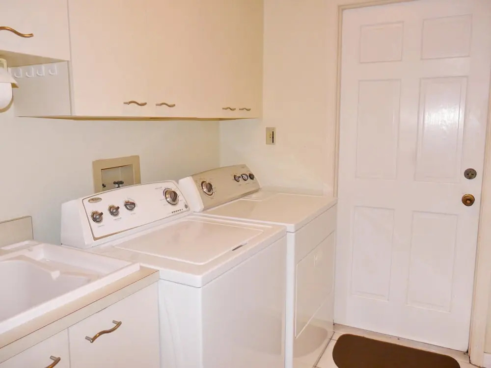 581 Fieldstone Drive