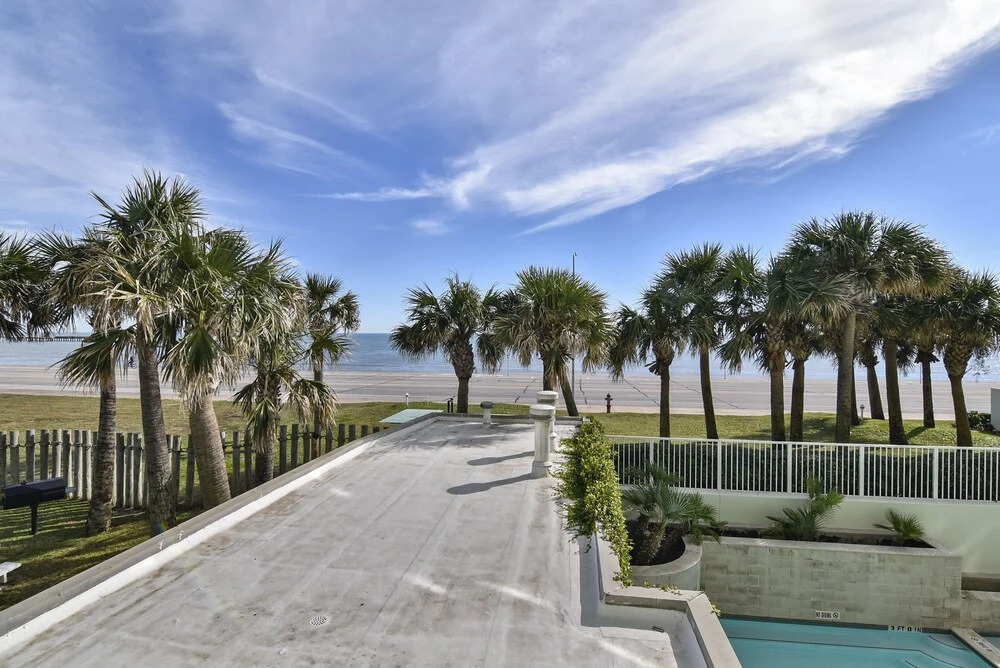 Ocean Grove 301-greta House 3 Bedrooms 2 Bathrooms Apts