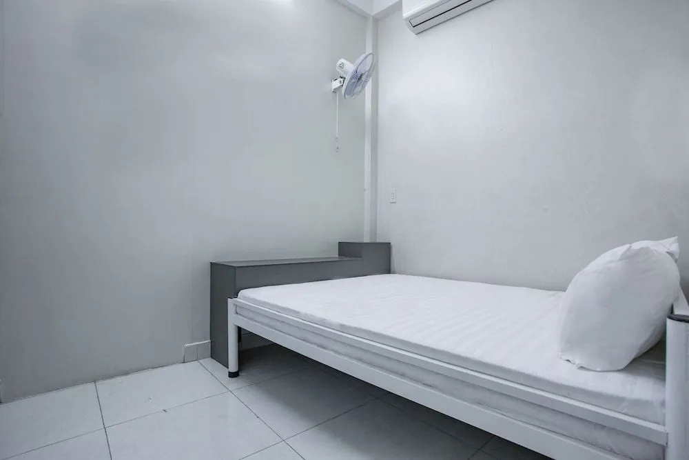 SPOT ON 957 Hue Corner Hostel