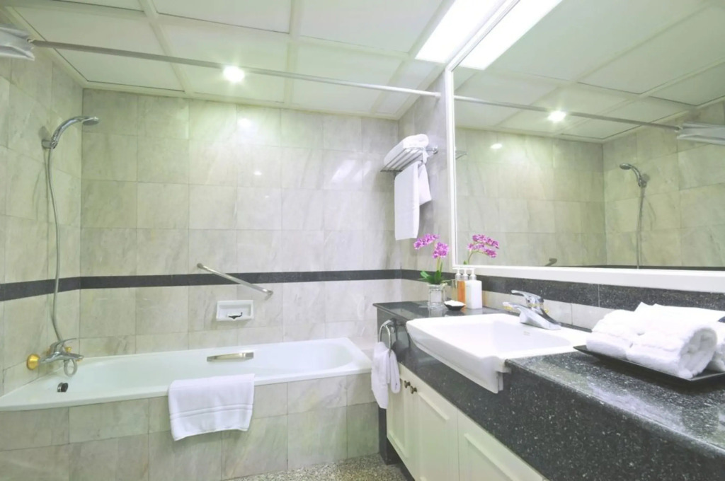 Centre Point Plus Hotel Pratunam