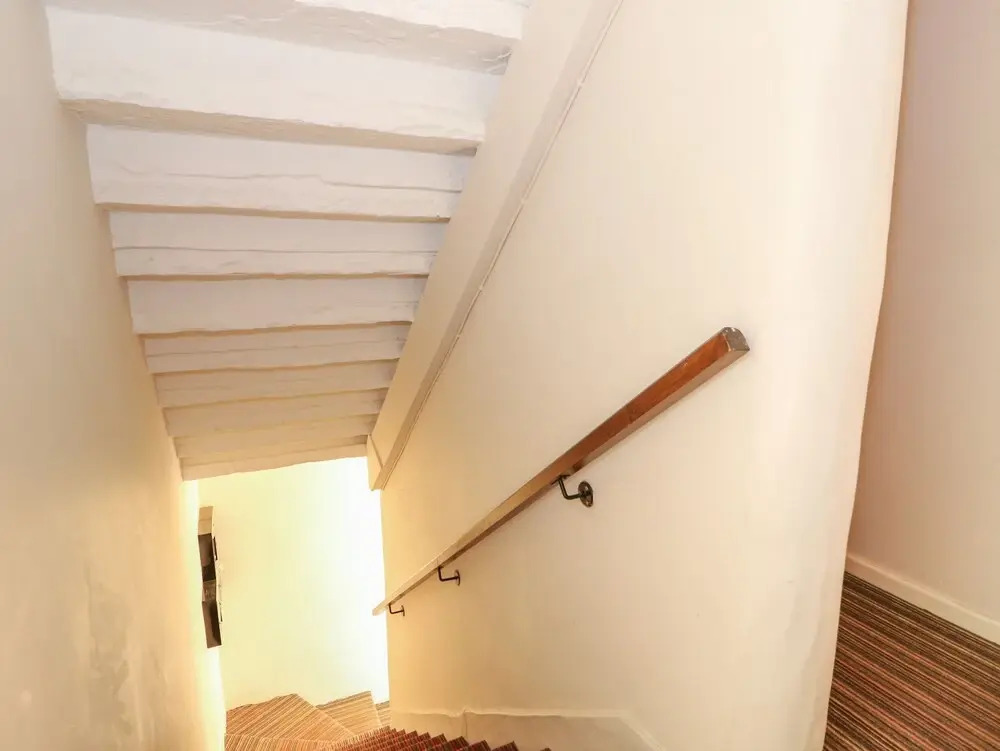 16 Norfolk Heights