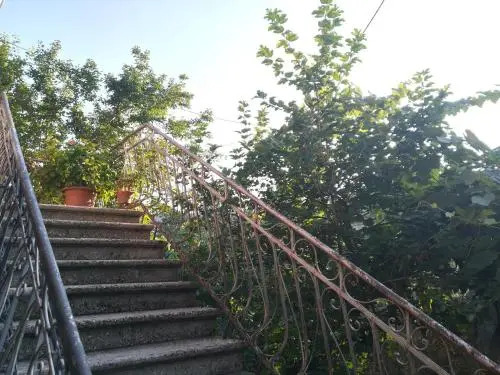 VAKO House