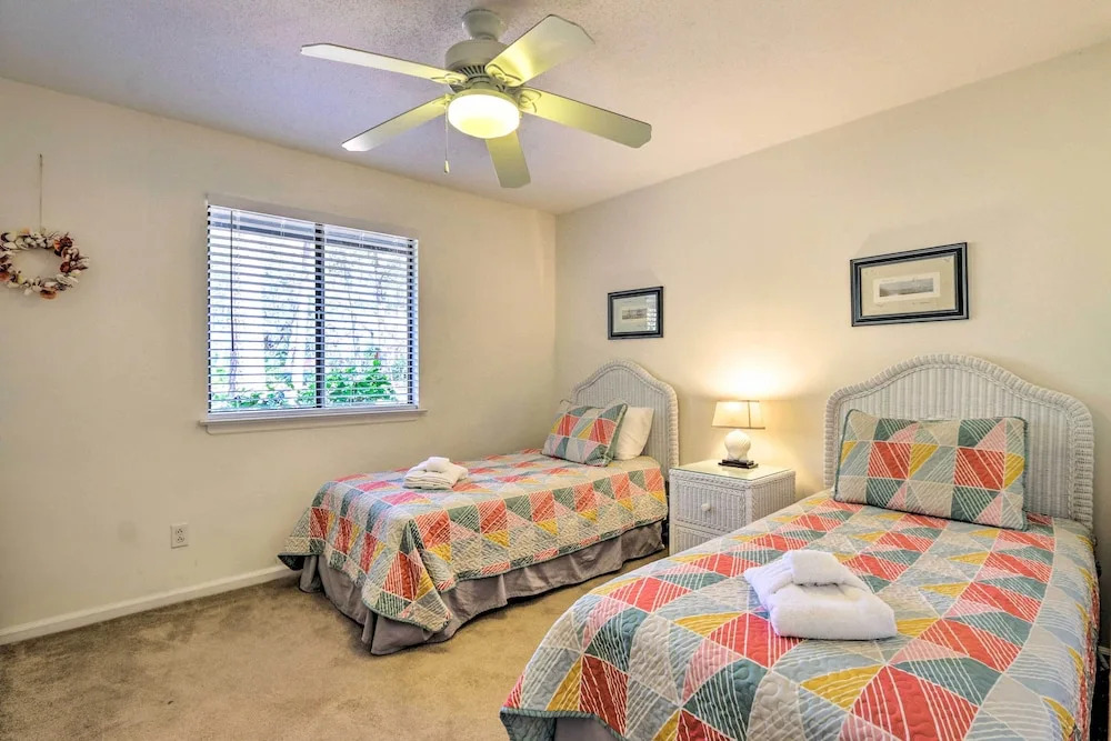< 1 Mi to Beach: Family-friendly Hilton Head Home