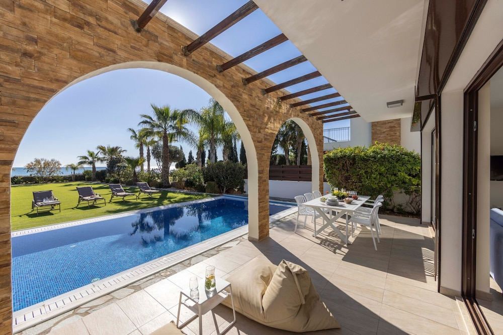 Ayia Napa Seafront Ionion Villa H5