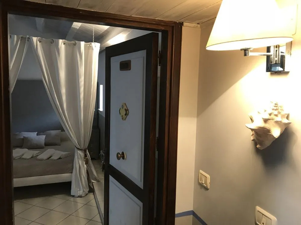 Veranda Suites