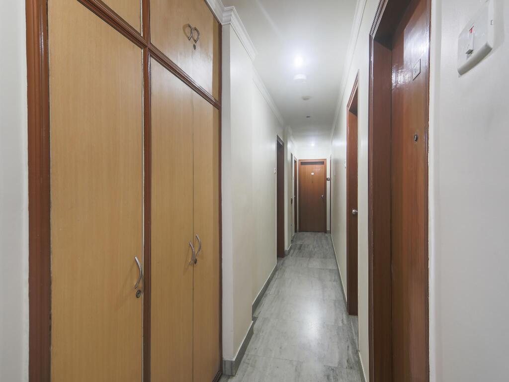 OYO 18901 Hotel Sunview International