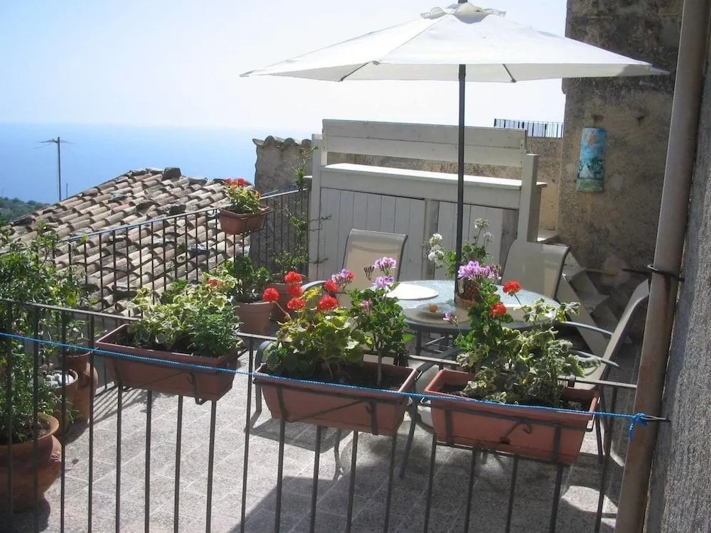 Views of mountains and the sea