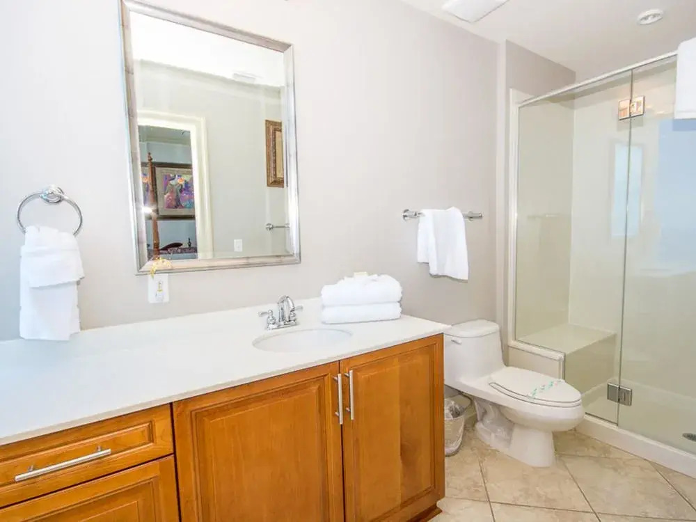 Bel Sole Penthouse 1801 - 4 Br condo