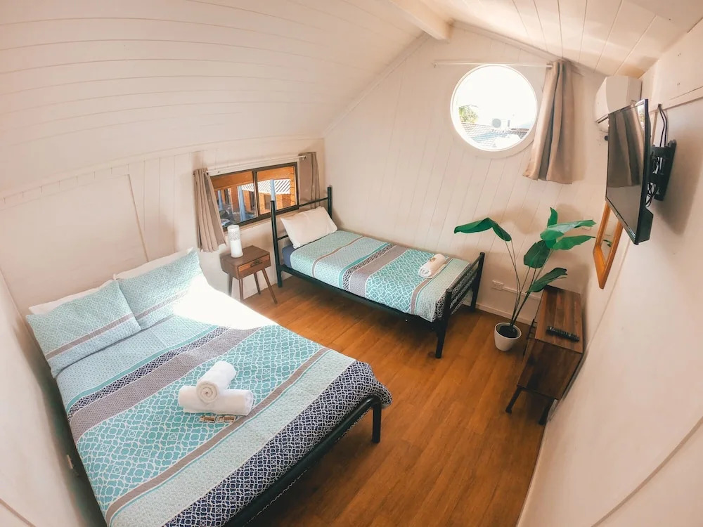Aquarius Backpackers Resort